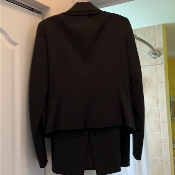 Tahari Suit - Picture 2 of 8